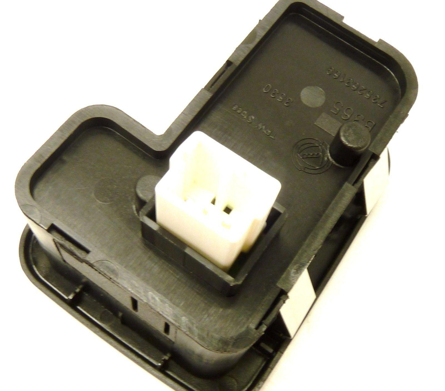 Alfa Romeo 147 & GT Passenger Side Electric Window Switch 73529860 - Alfa Romeo Shop