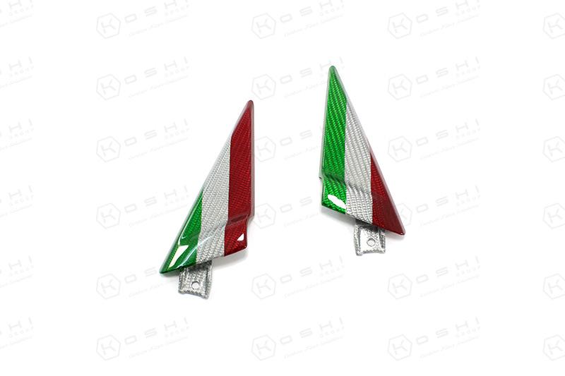 Alfa Romeo 4C Door Panels Triangle - Carbon Fibre - Alfa Romeo Shop