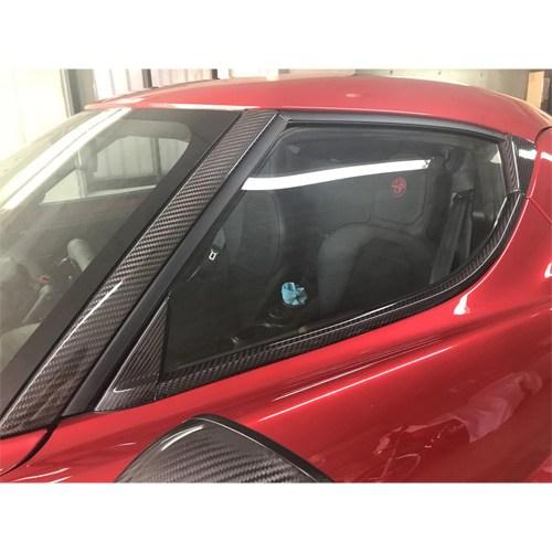 Alfa Romeo 4C External Pillars Coupe Version - Carbon Fibre - Alfa Romeo Shop