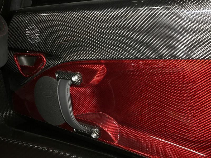 Alfa Romeo 4C Interior Door Handles Cover - Carbon Fibre - Alfa Romeo Shop