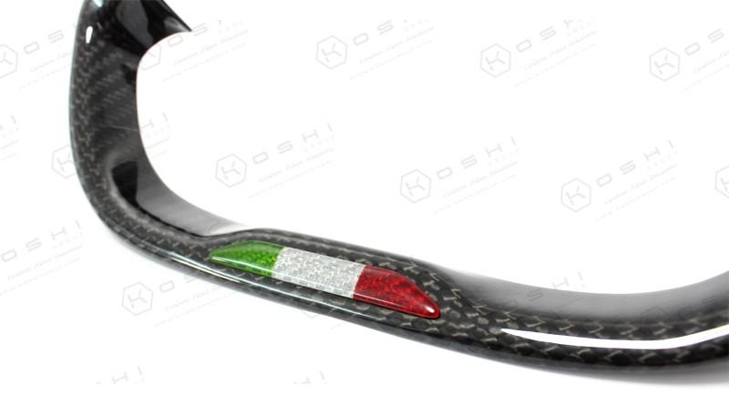 Alfa Romeo 4C Steering Wheel Italian Flag Badge - Carbon Fibre - Alfa Romeo Shop