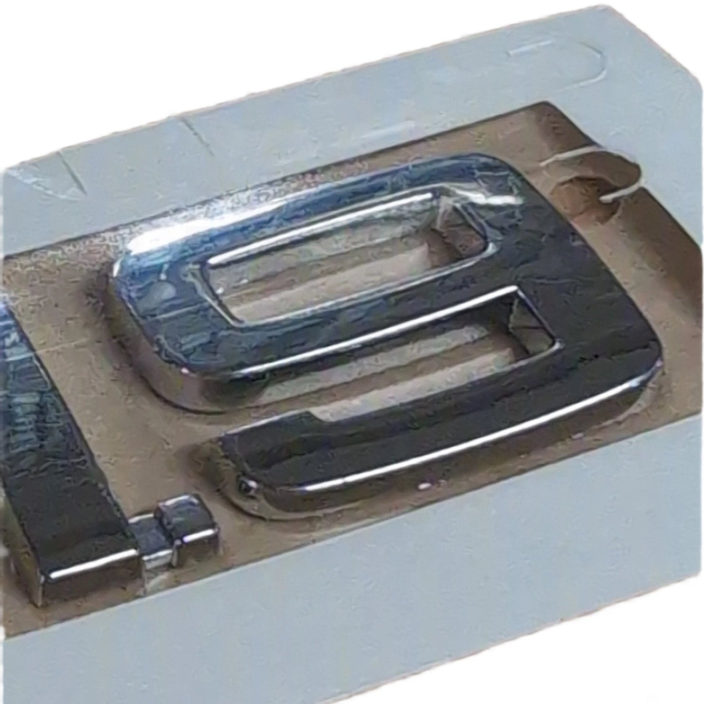'1.9'-Emblem mit Chromeffekt - 159