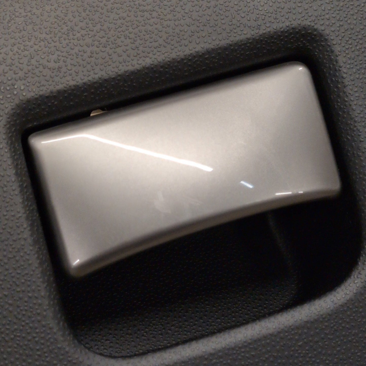 Glovebox - Mito