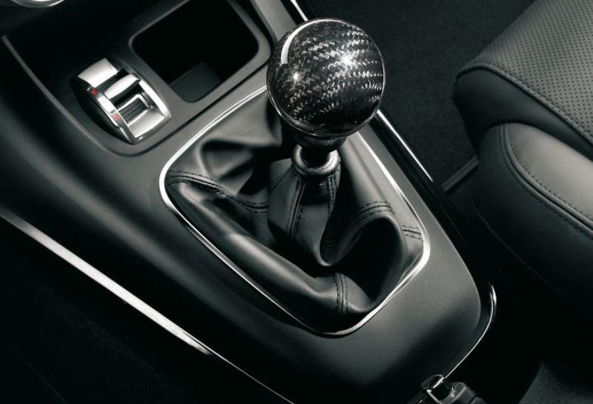 Gear Knob, Carbon Fibre - Giulietta - Alfa Romeo Shop