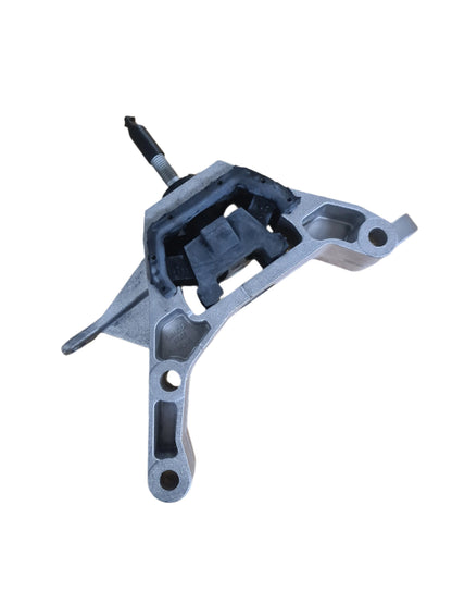 Engine Mount / Support. Left Hand - 0.9 TwinAir