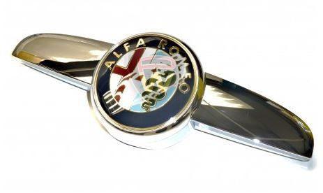 Badge & Trim, Bonnet - 147 - Alfa Romeo Shop