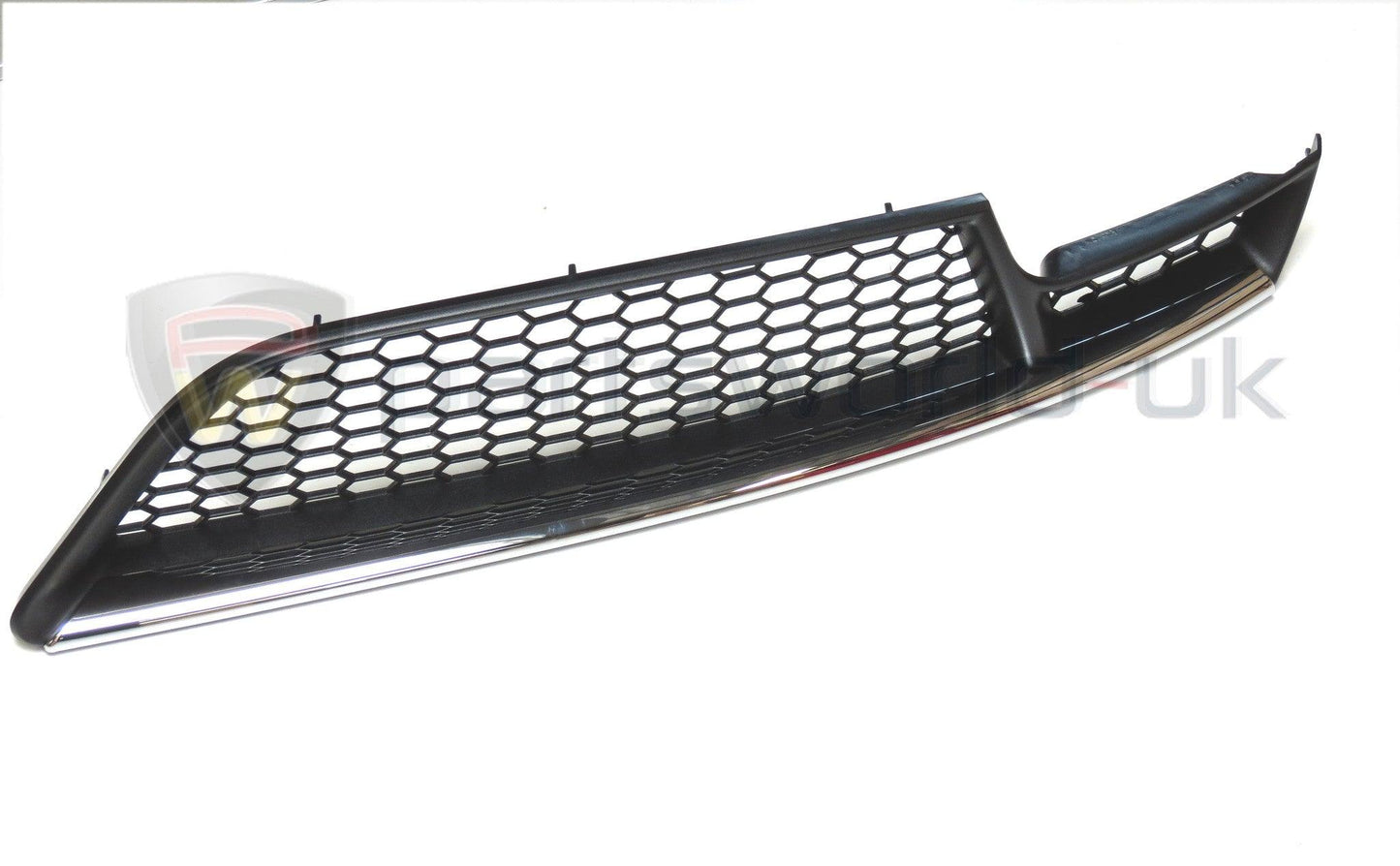 Front Bumper Grille - Chrome insert - Alfa Romeo GT 71748469 71748468