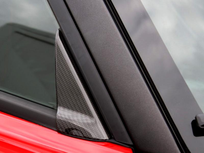 Alfa Romeo 4C Door Panels Triangle - Carbon Fibre - Alfa Romeo Shop
