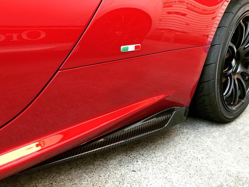 Alfa Romeo 4C Furia Shark Fin Side Skirts - Carbon Fibre Alfa Romeo Shop
