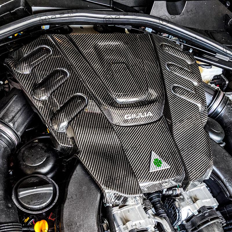 Alfa Romeo Giulia QV Engine Cover - Carbon Fibre - Alfa Romeo Shop