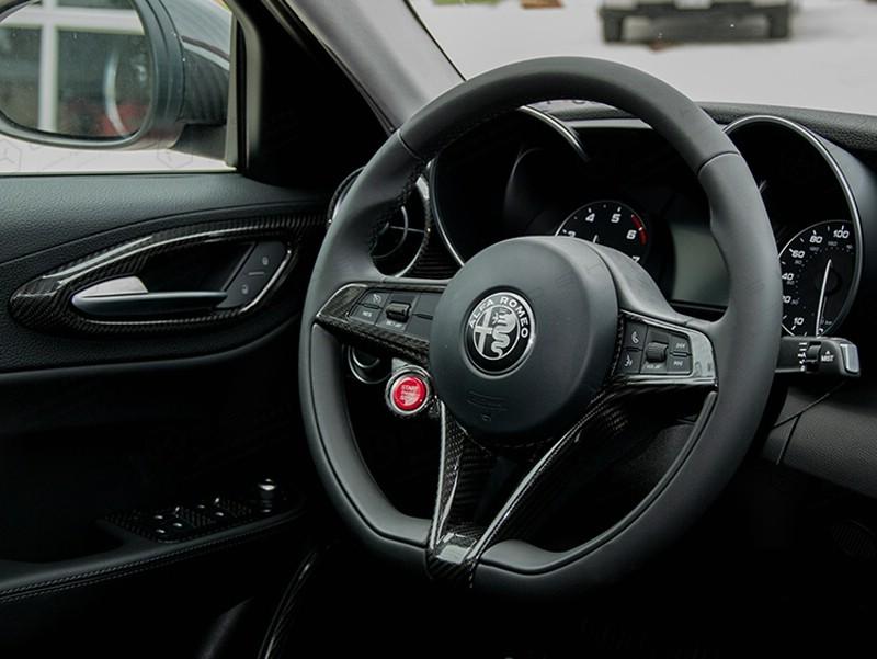 Alfa Romeo Giulia / Stelvio Steering Wheel Trim - Carbon Fibre Alfa Romeo Shop