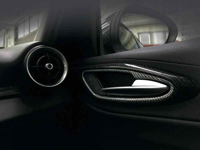 Alfa Romeo Giulia Internal Door Handles Frame Trim - Carbon Fibre - TMC Motorsport