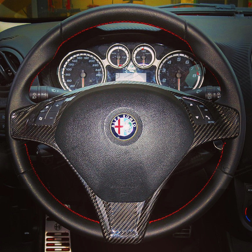Alfa Romeo Giulietta Steering Wheel - Carbon Fibre Alfa Romeo Shop