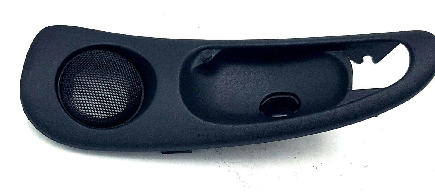 Brand New Genuine Alfa Romeo 156 Front Right Hand Door Handle Surround 156016189