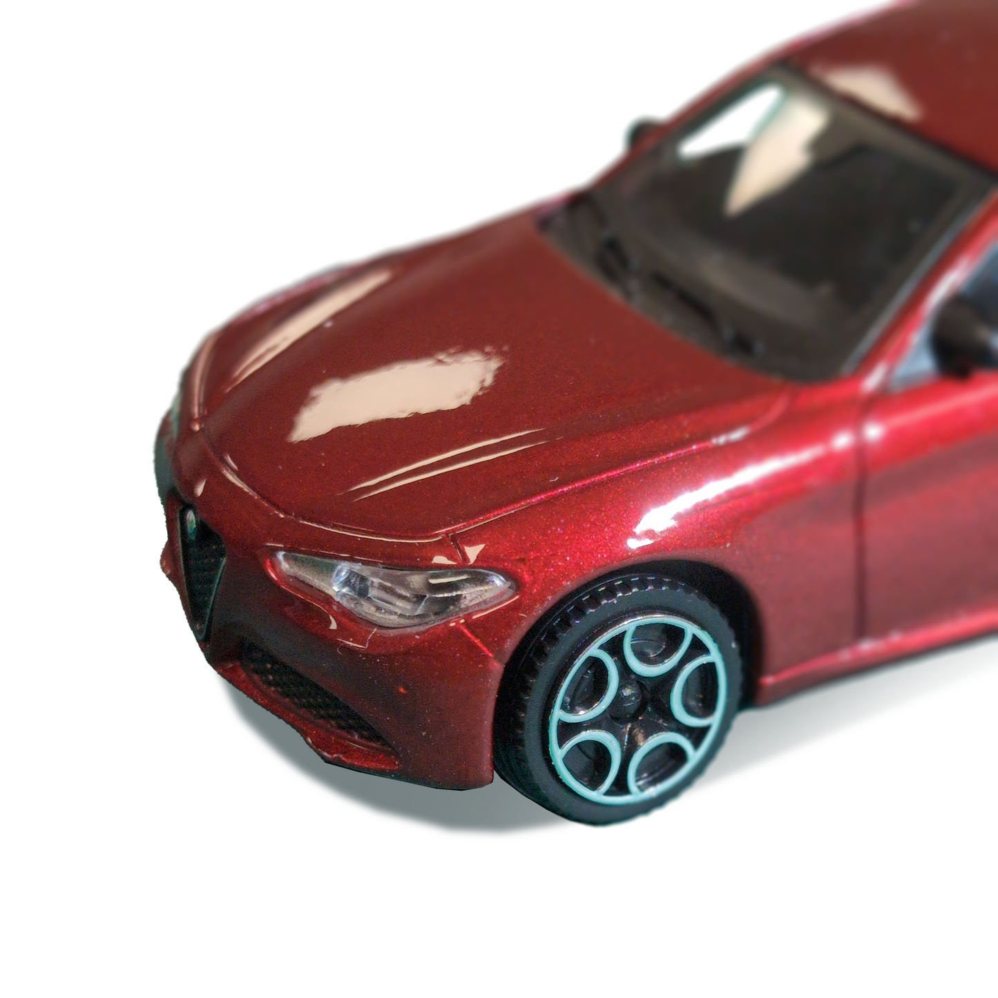 Alfa Romeo Giulia 1:43 Scale Model